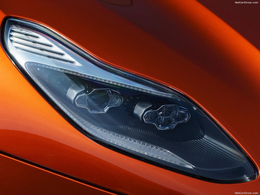 Aston Martin DB11 Image Listing 3
