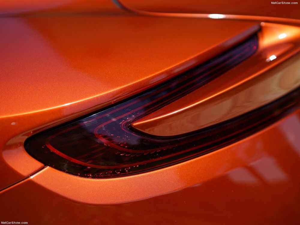 Aston Martin DB11 Image Listing 5
