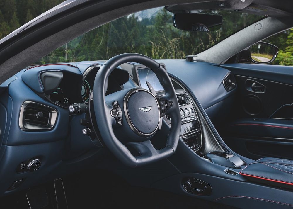 Aston Martin DBS Image Listing 8