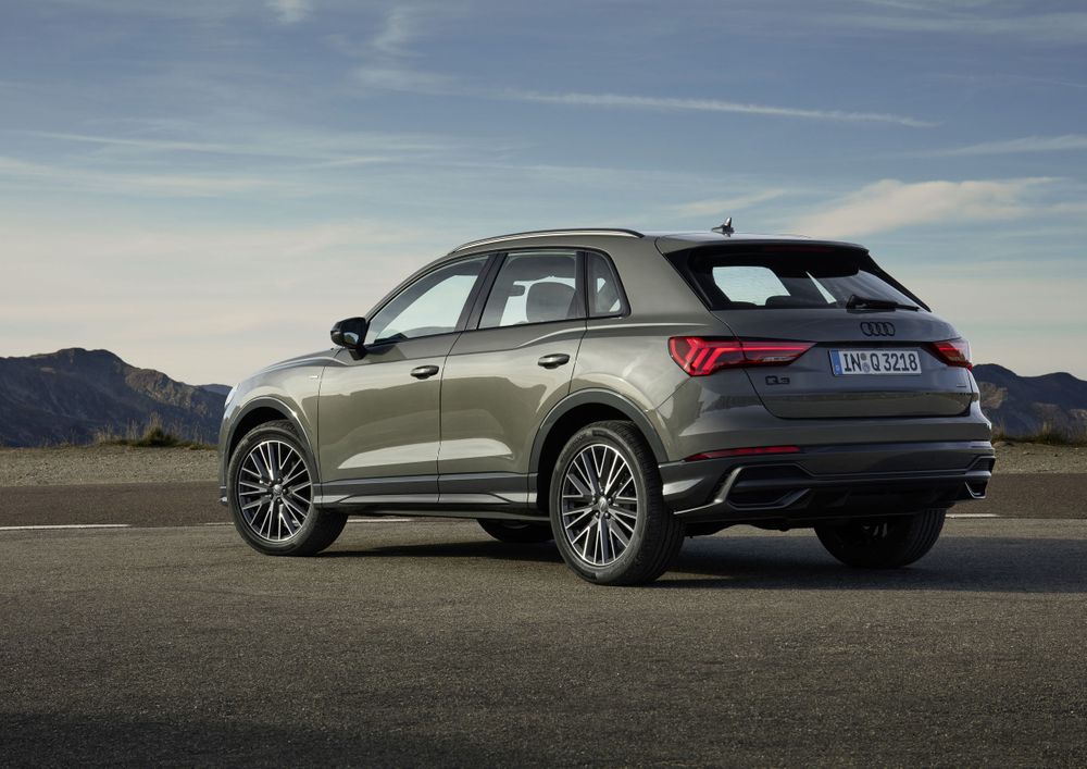 Audi Q3 Image Listing 3