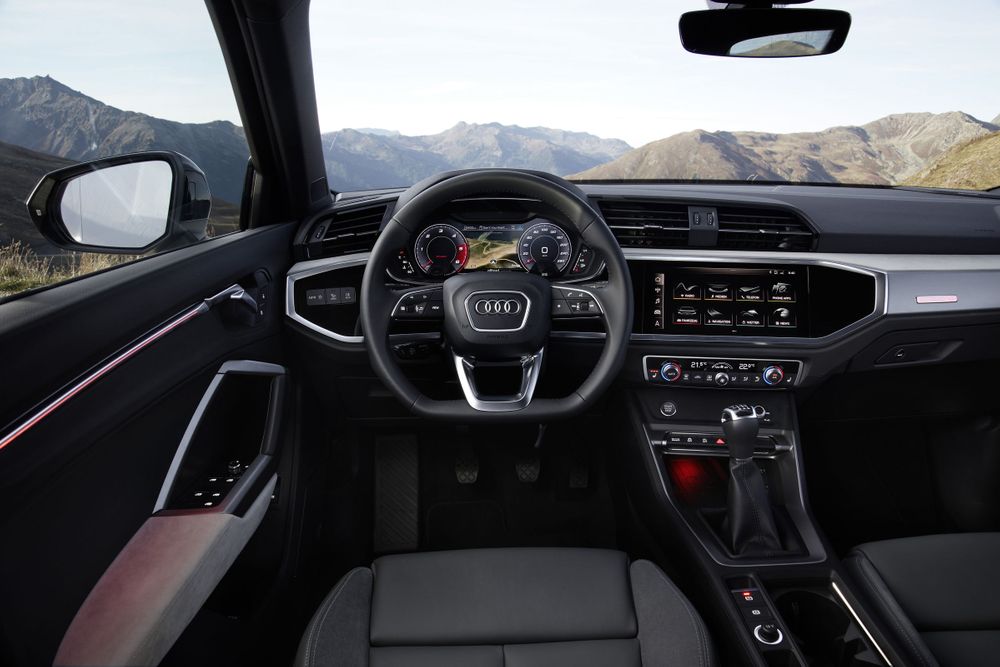 Audi Q3 Image Listing 9