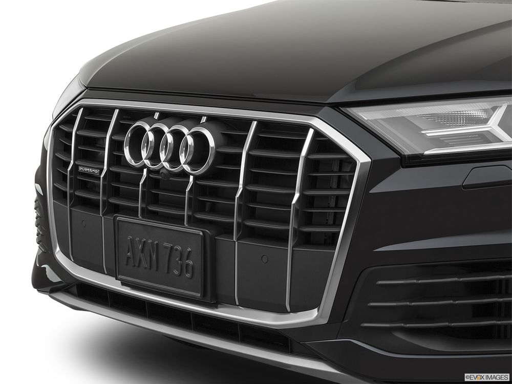 Audi Q7 Image Listing 4