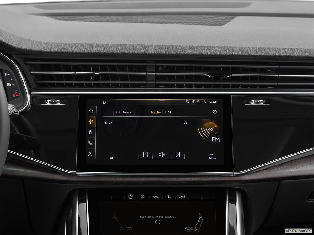 Audi Q7 Image Listing 15