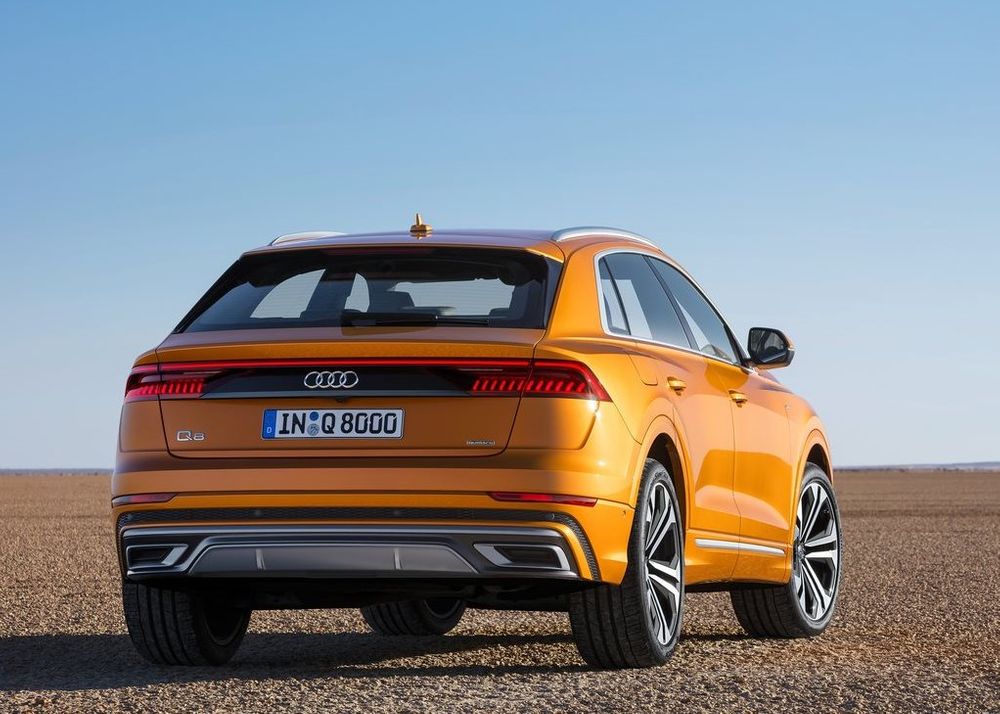 Audi Q8 Image Listing 2