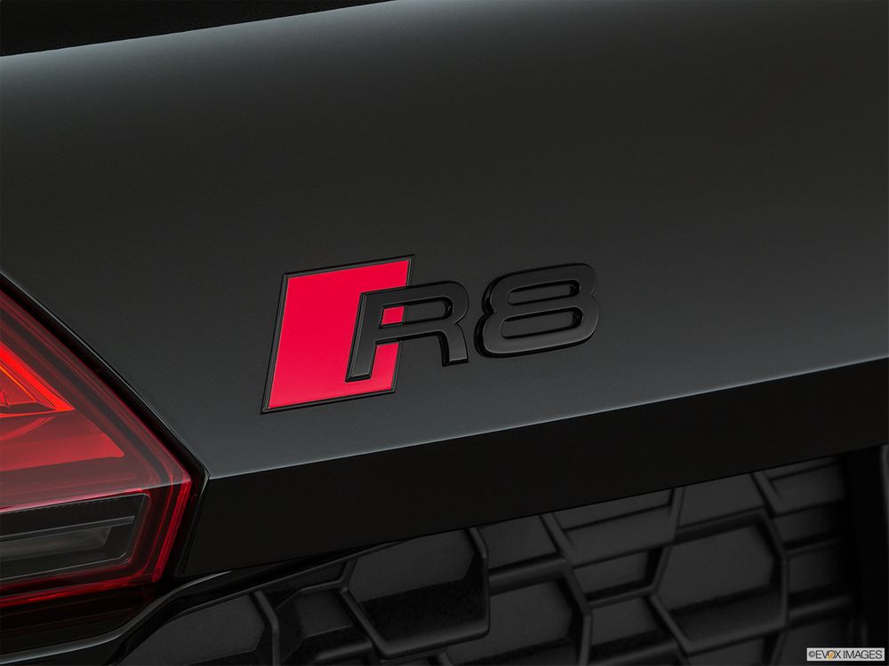 Audi R8 Coupe Image Listing 8