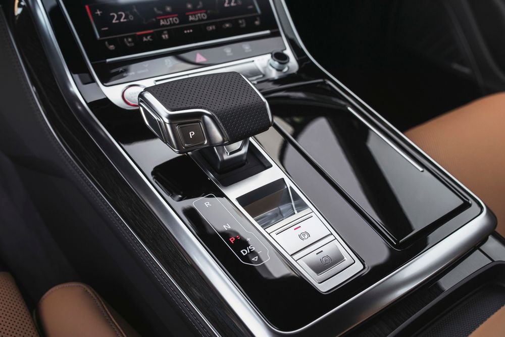 Audi RS Q8 Image Listing 15