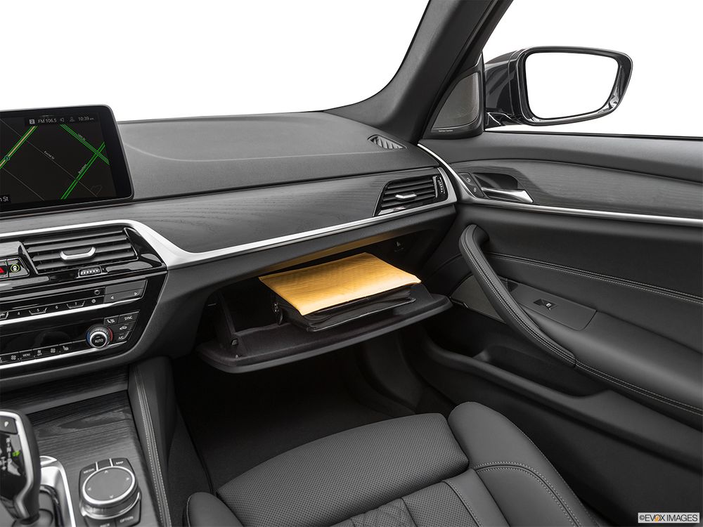 BMW 5 Series Image Listing 41