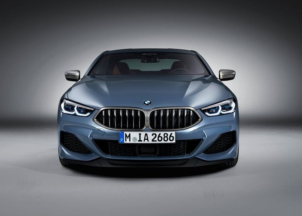 BMW 8 Series Coupe Image Listing 2