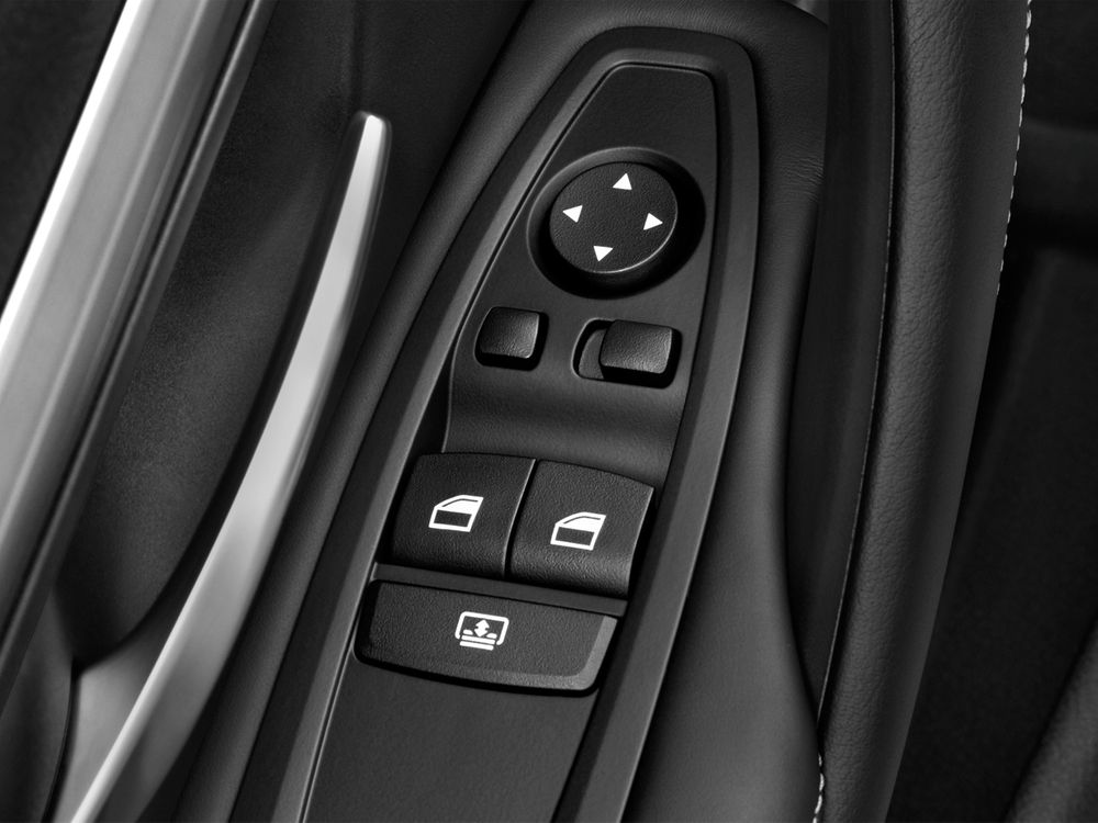 BMW M4 Coupe Image Listing 23