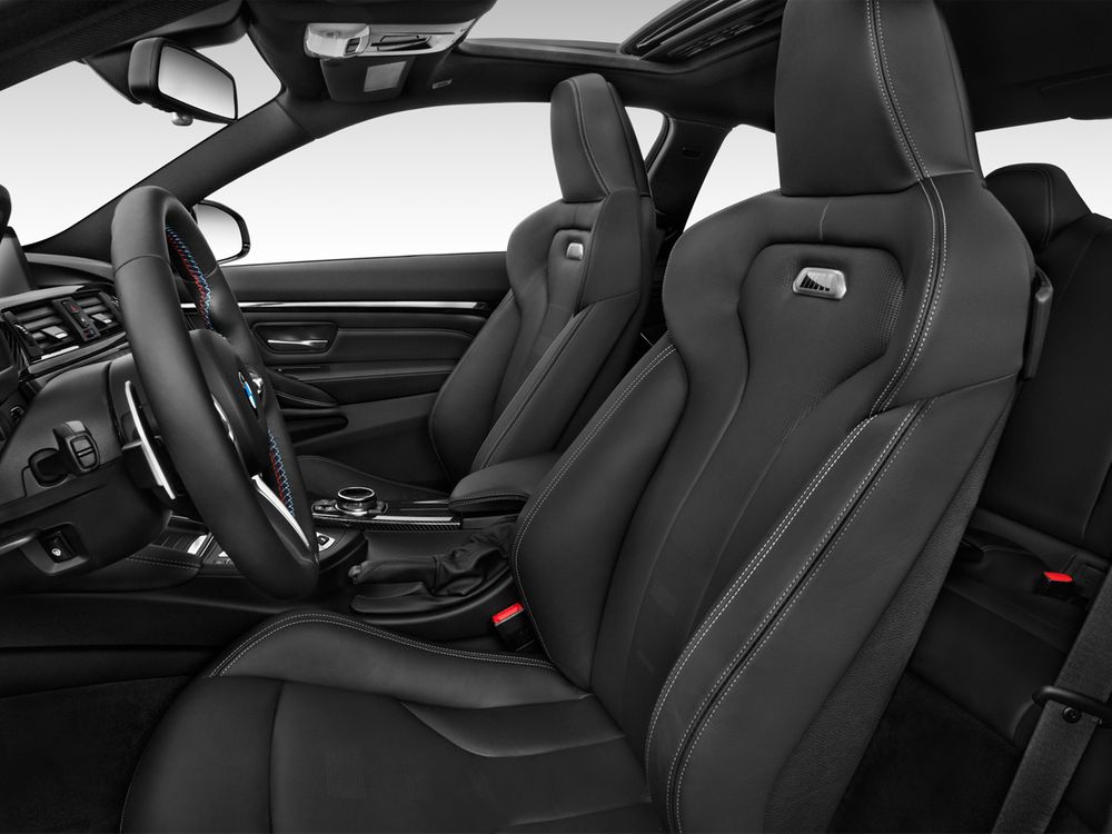 BMW M4 Coupe Image Listing 24