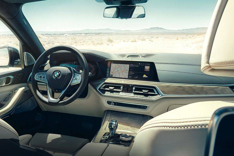 BMW X7 Image Listing 2