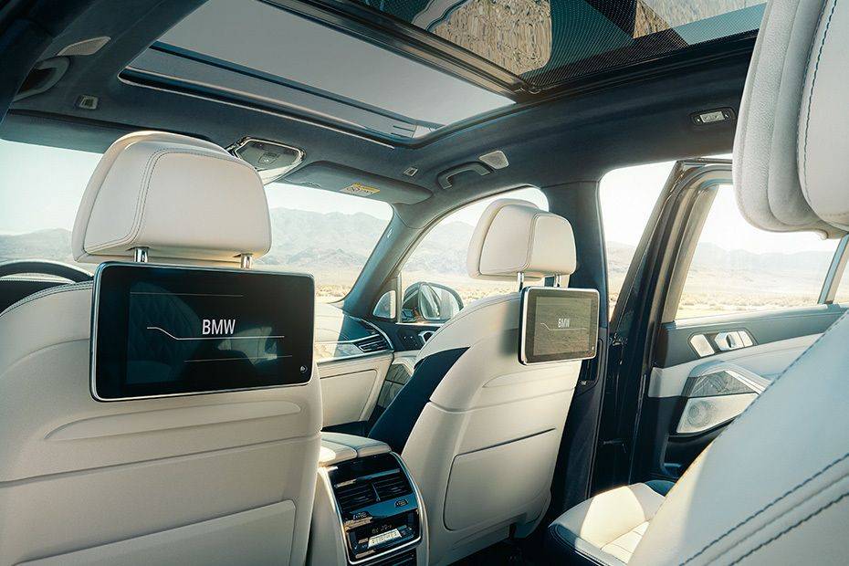BMW X7 Image Listing 5
