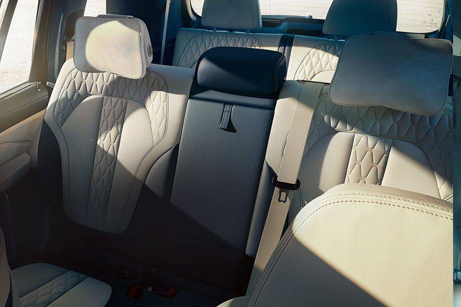 BMW X7 Image Listing 6