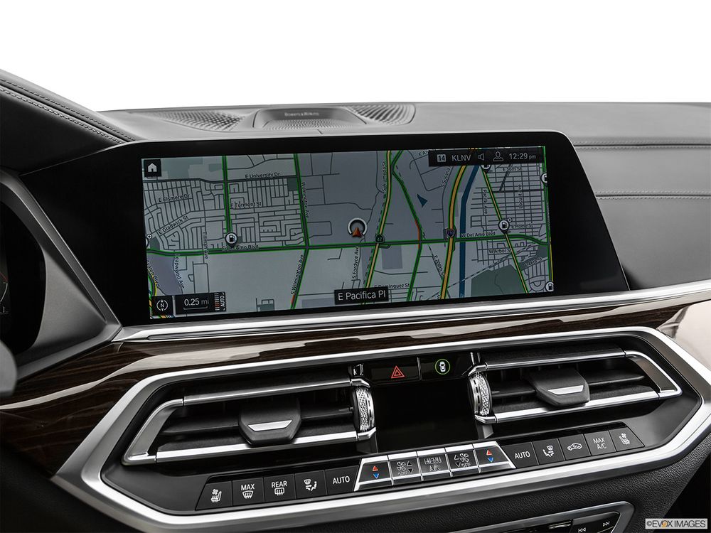 BMW X7 Image Listing 33