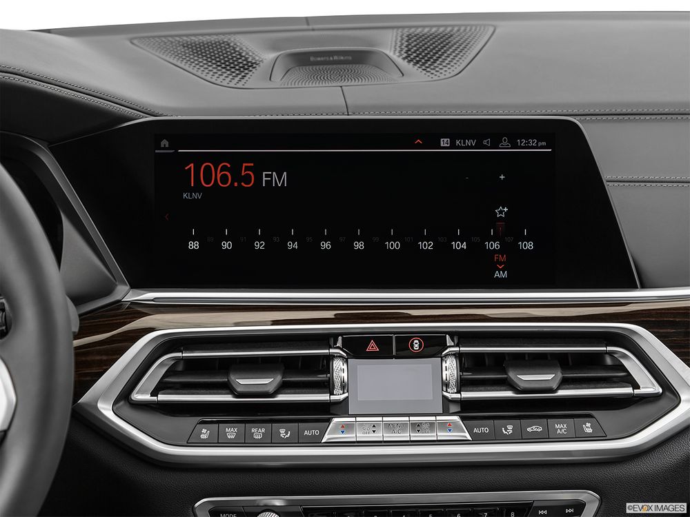 BMW X7 Image Listing 14
