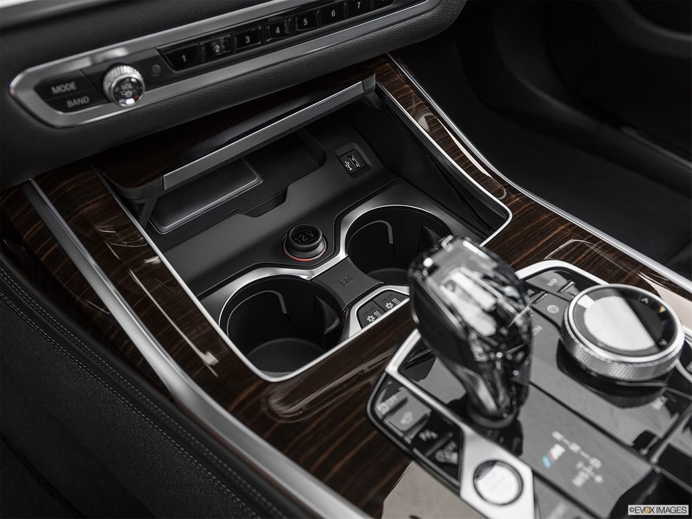 BMW X7 Image Listing 20