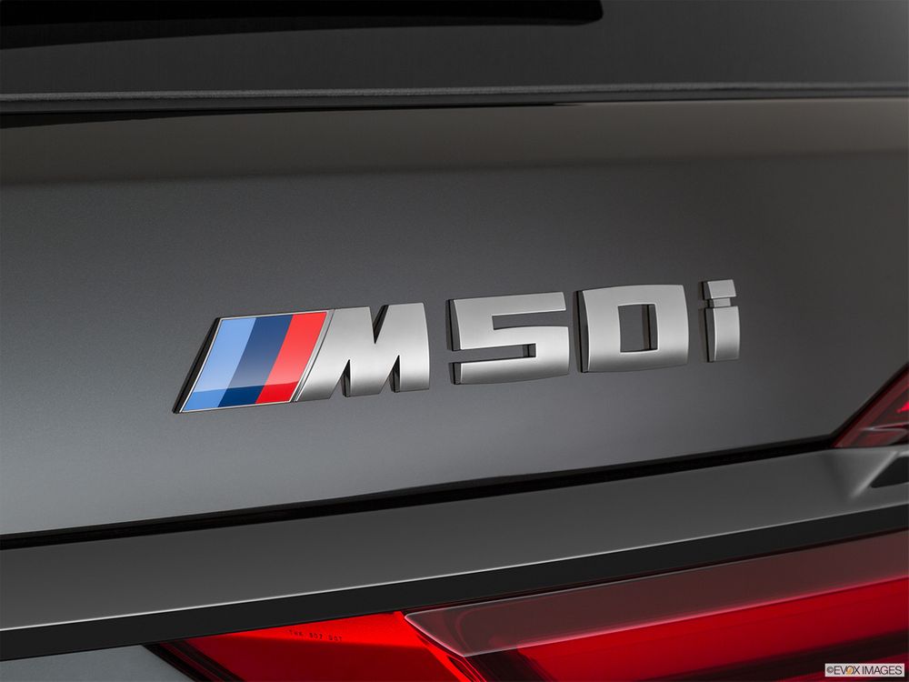 BMW X7 Image Listing 32