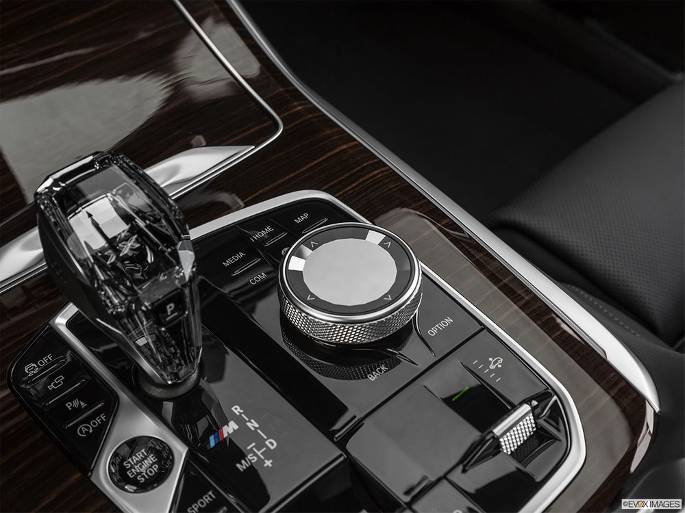 BMW X7 Image Listing 34