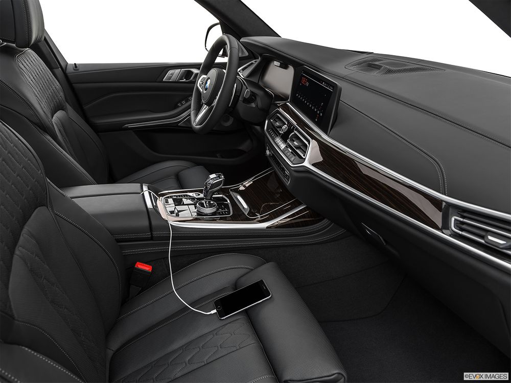BMW X7 Image Listing 43