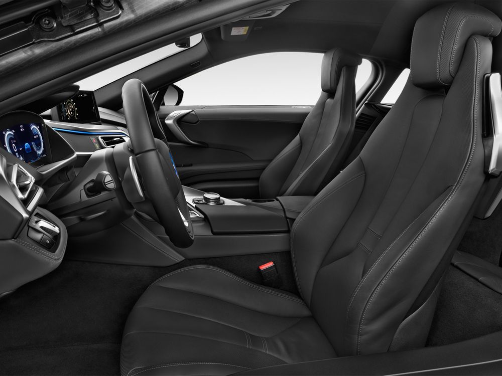 BMW i8 Image Listing 17