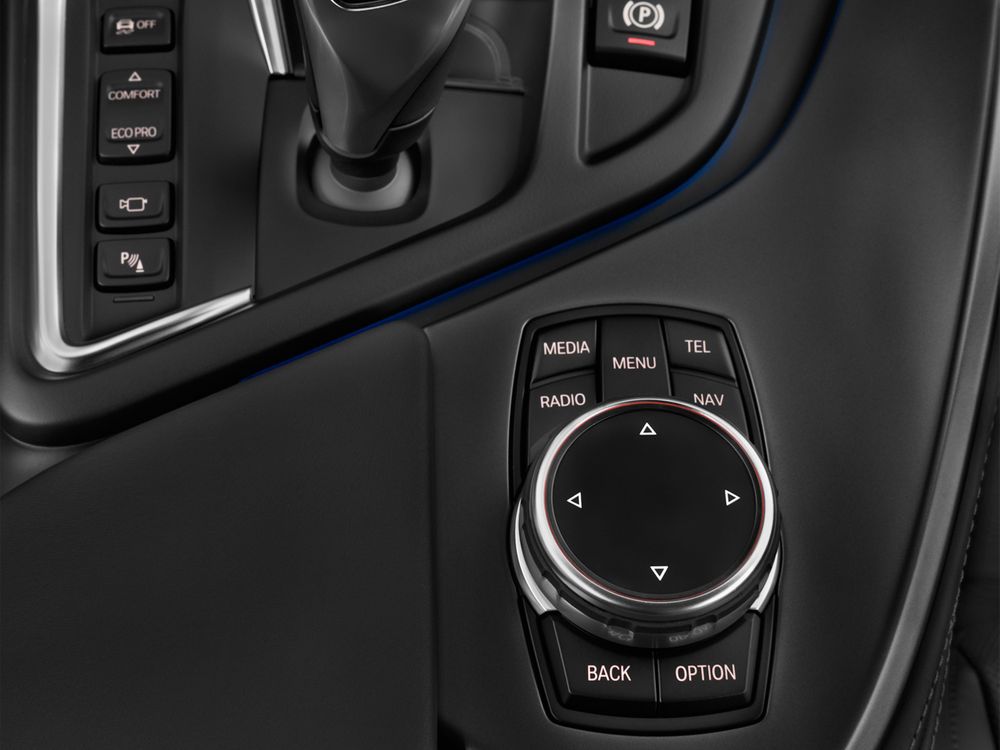 BMW i8 Image Listing 22