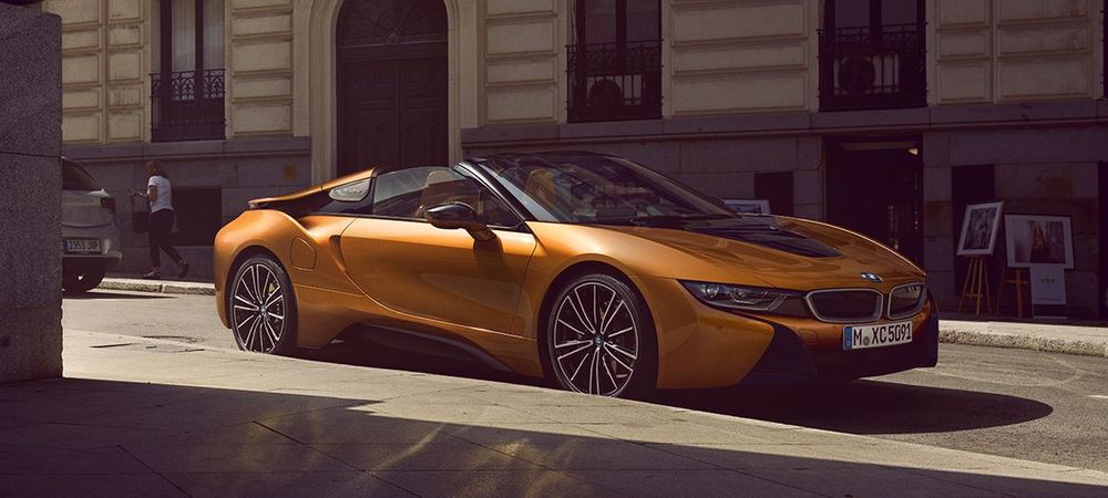 BMW i8 Roadster Image Listing 3