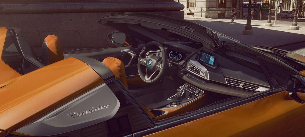 BMW i8 Roadster Image Listing 5
