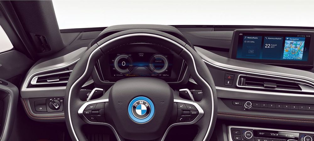 BMW i8 Roadster Image Listing 6
