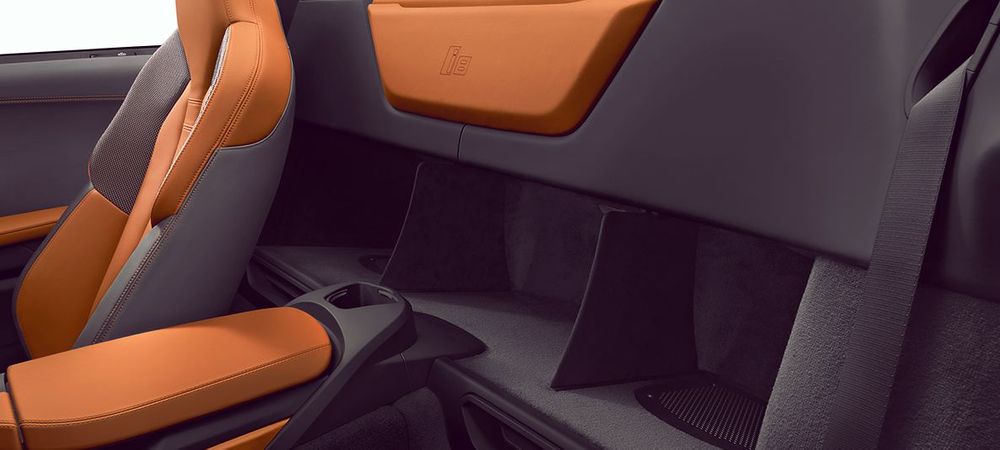 BMW i8 Roadster Image Listing 9