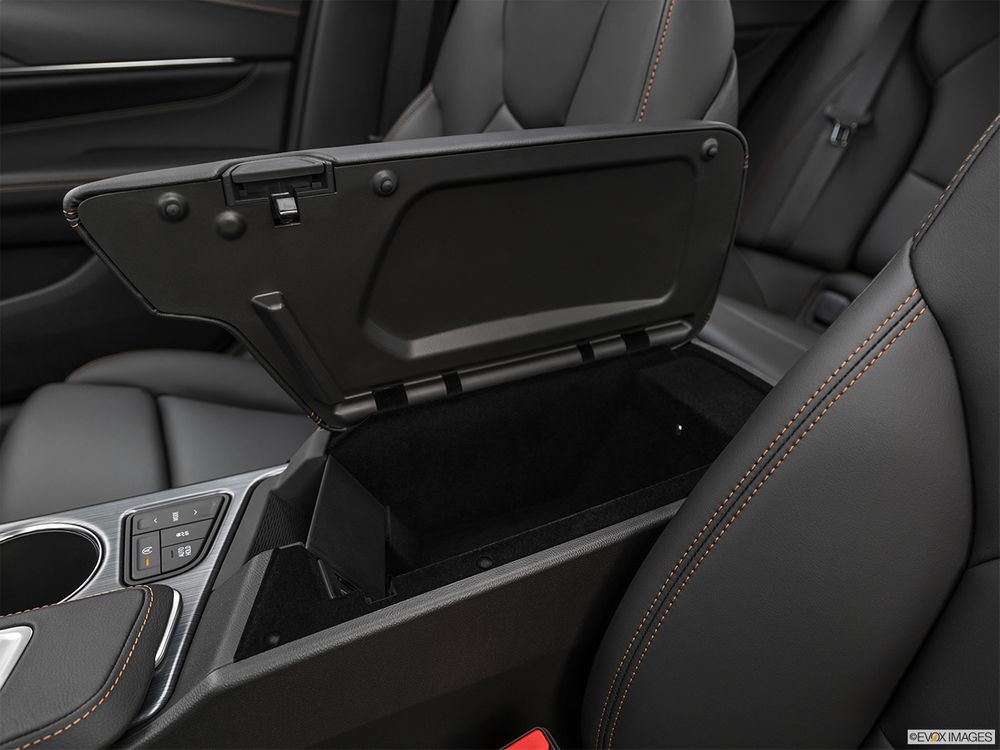 Cadillac CT4 Image Listing 12