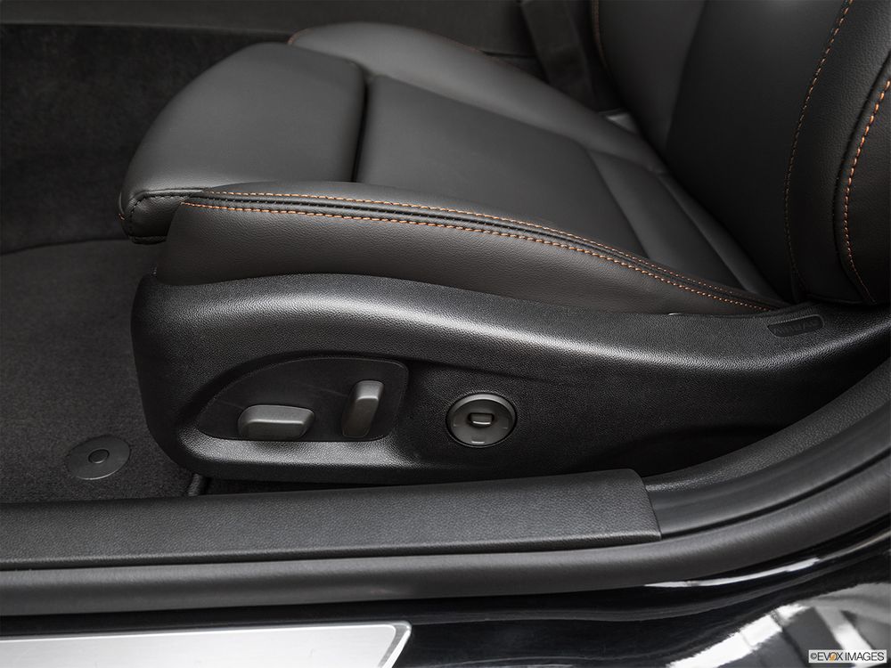 Cadillac CT4 Image Listing 13