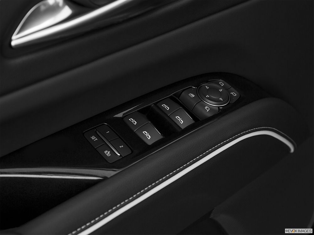 Cadillac Escalade Image Listing 3
