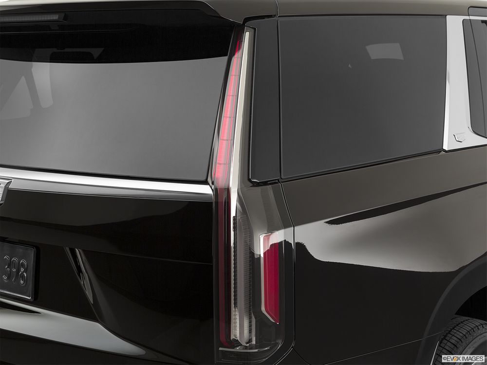 Cadillac Escalade Image Listing 6