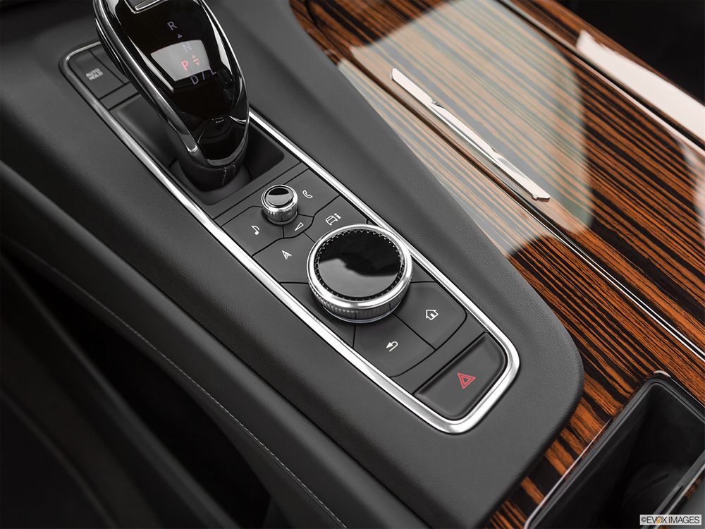 Cadillac Escalade Image Listing 34