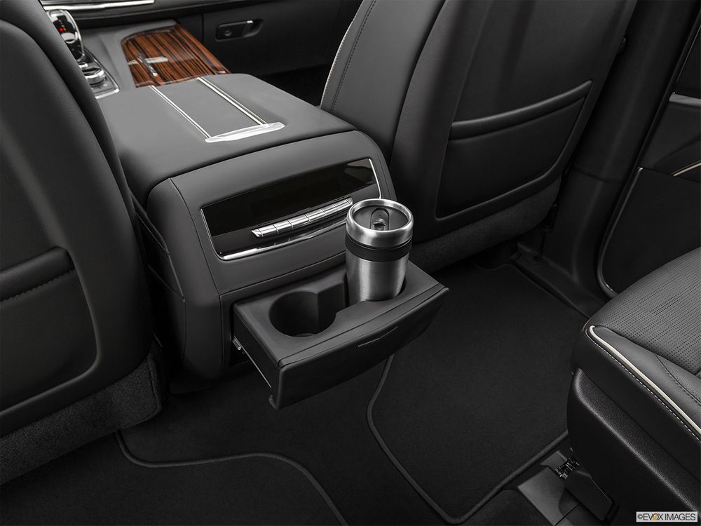 Cadillac Escalade Image Listing 46