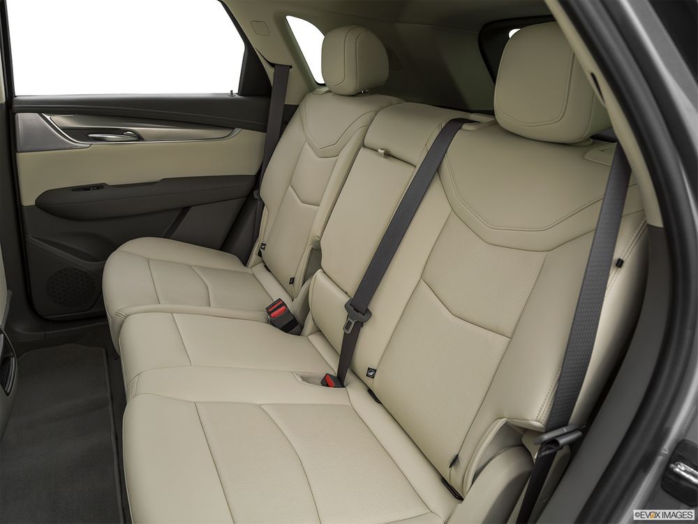 Cadillac XT5 Image Listing 12