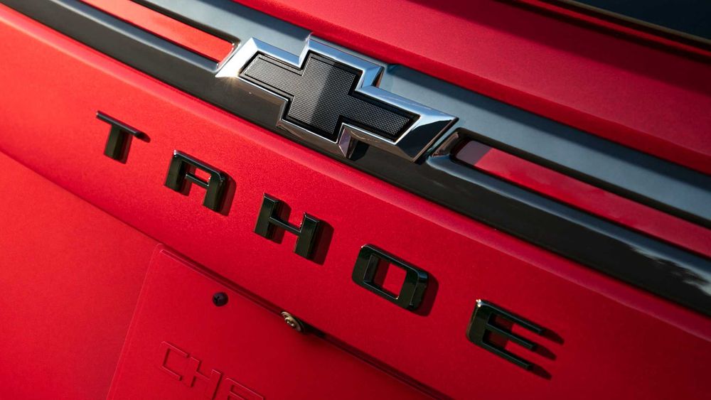 Chevrolet Tahoe Image Listing 10