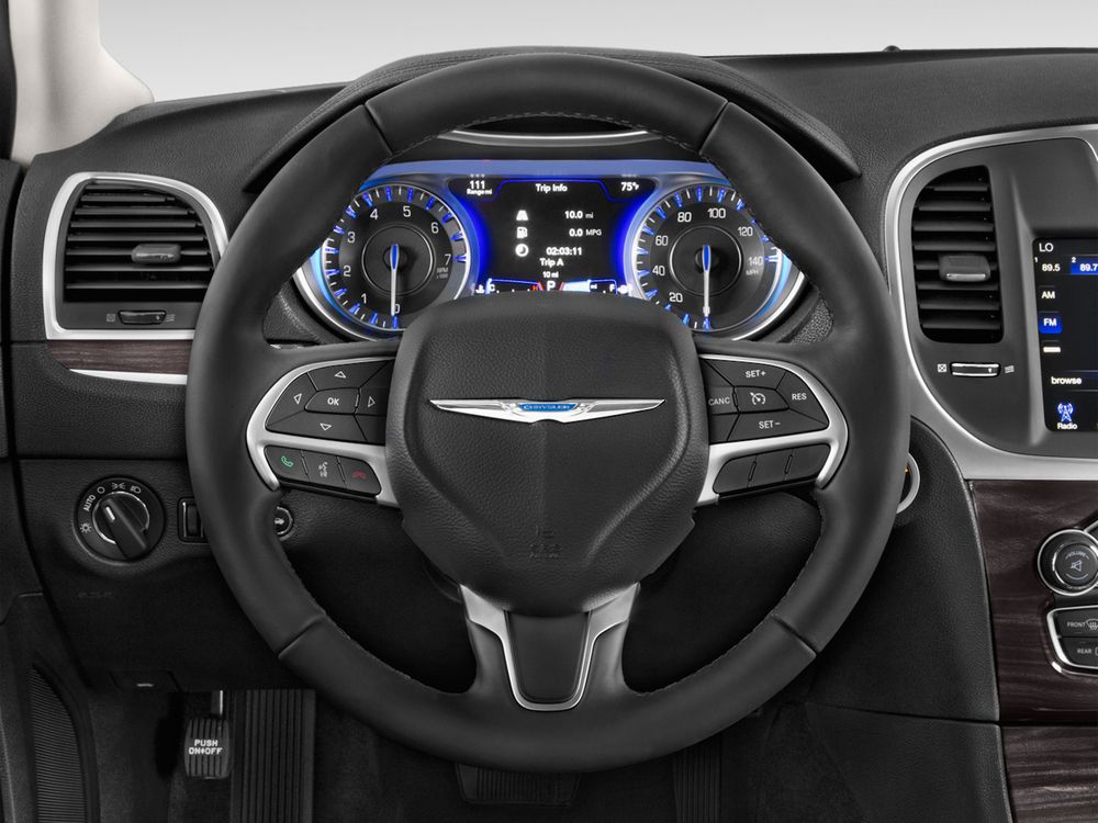 Chrysler 300C Image Listing 17