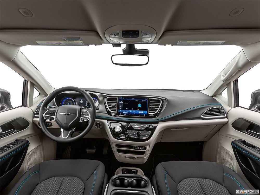 Chrysler Pacifica Image Listing 11