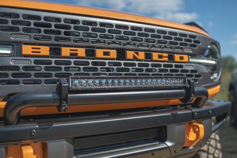 Ford Bronco 2-door Image Listing 16
