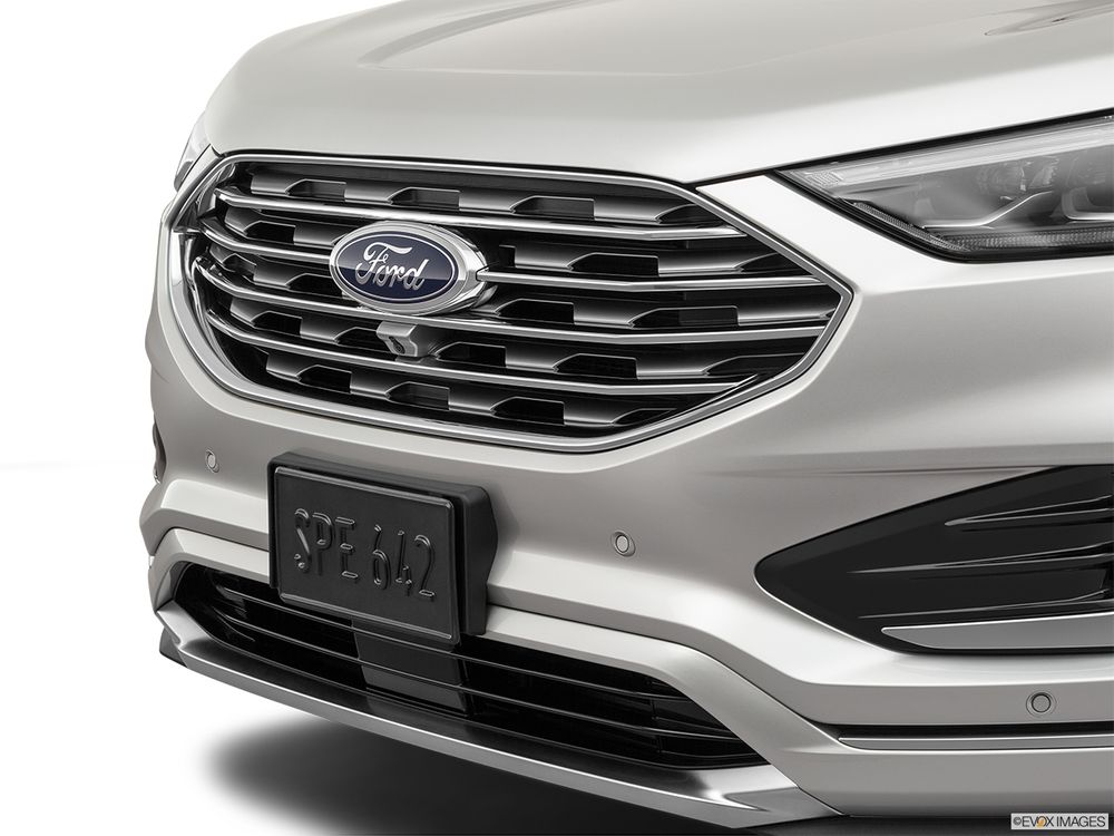 Ford Edge Image Listing 3