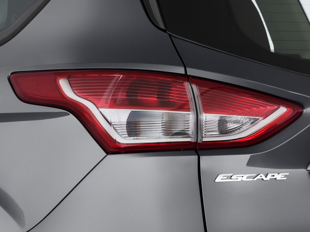 Ford Escape Image Listing 6