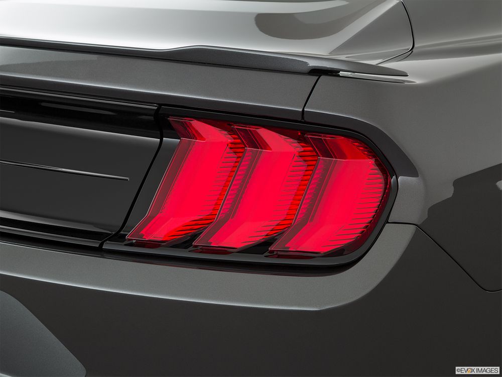 Ford Mustang Image Listing 7