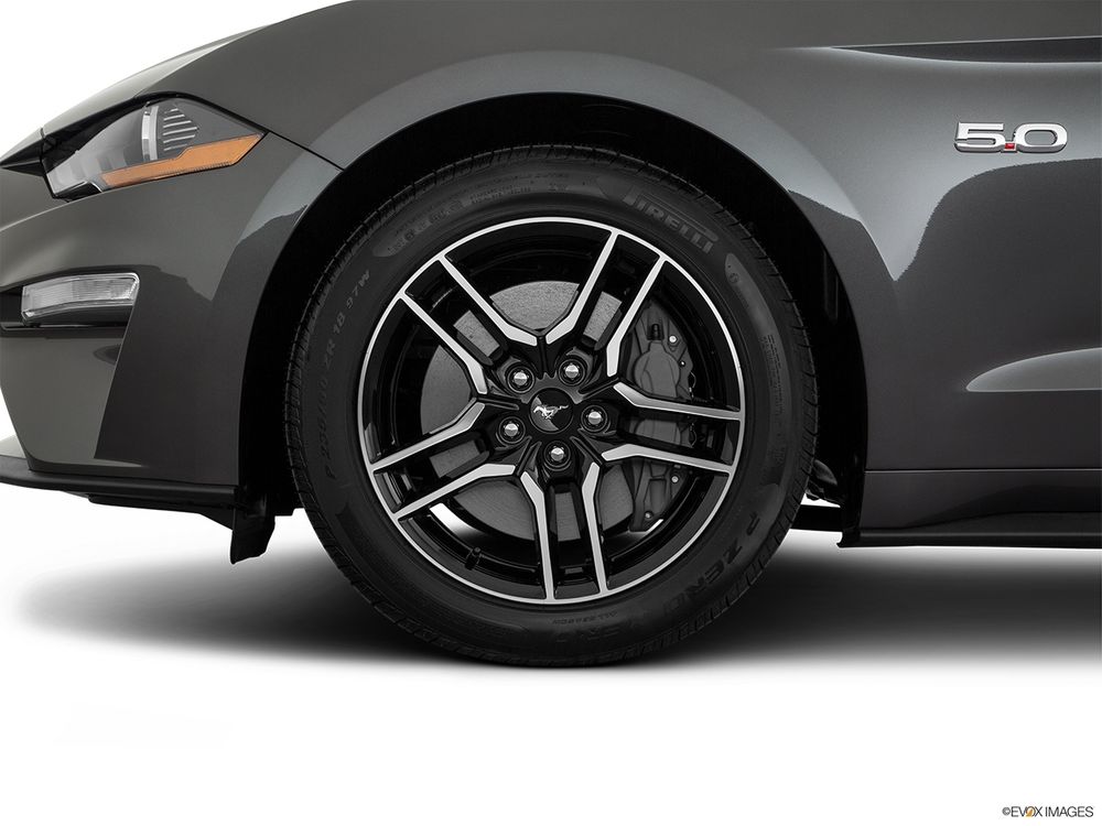 Ford Mustang Image Listing 10