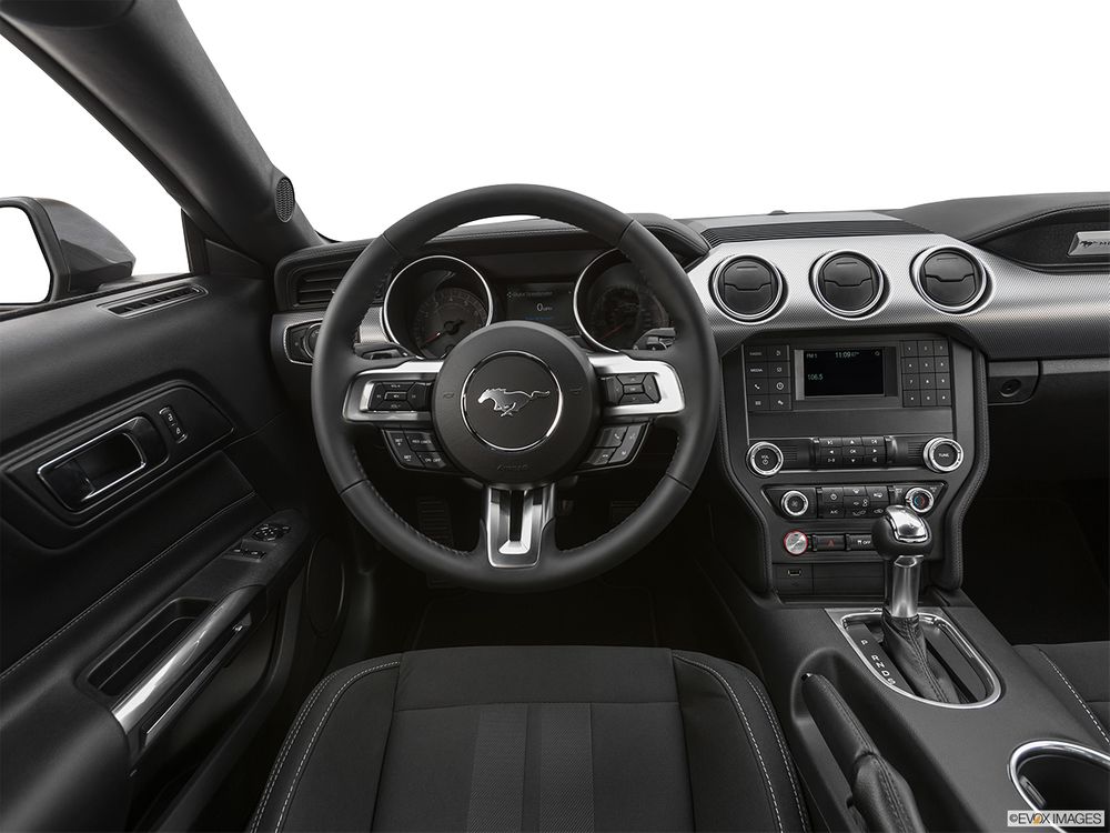 Ford Mustang Image Listing 12