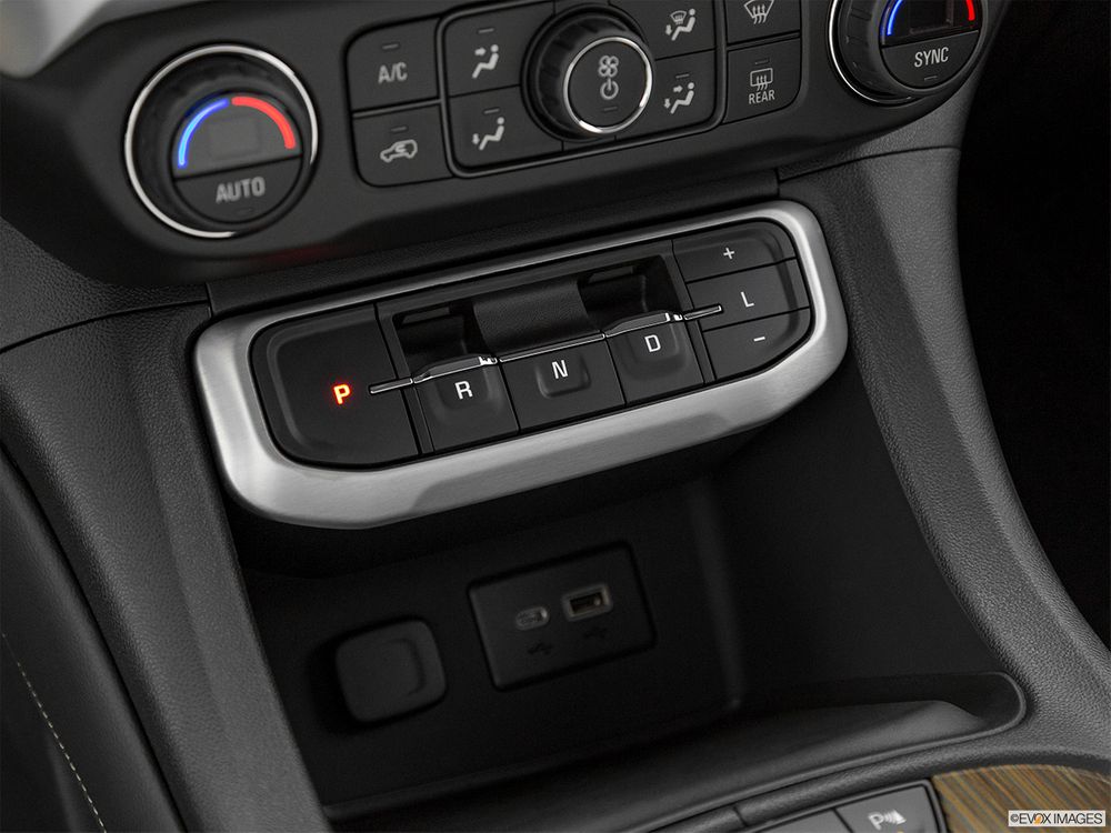 GMC Acadia Image Listing 24