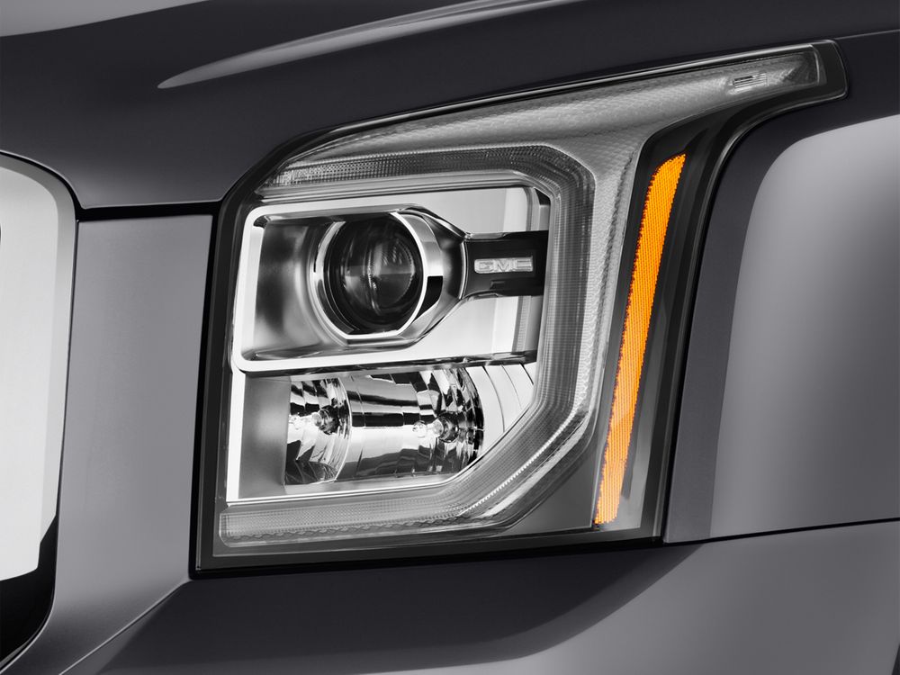 GMC Yukon XL Image Listing 15