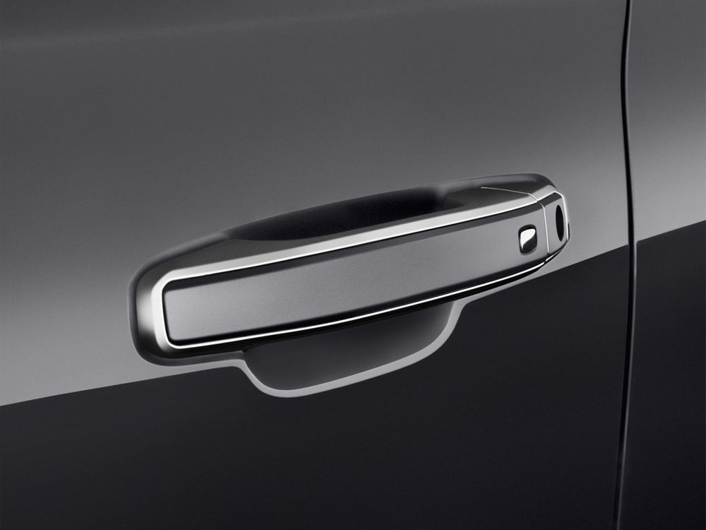 GMC Yukon XL Image Listing 19