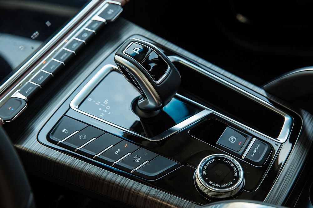 Geely Azkarra Image Listing 3