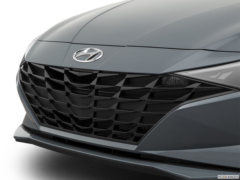 Hyundai Elantra Image Listing 4